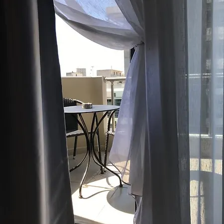 Lion Port Lejlighed *