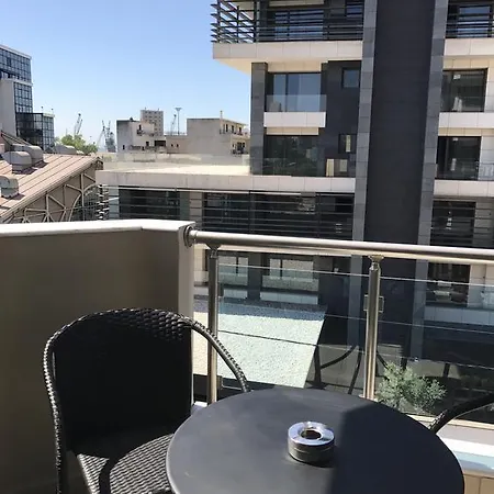 Lion Port * Θεσσαλονίκη