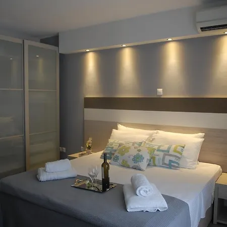 Lion Port Θεσσαλονίκη