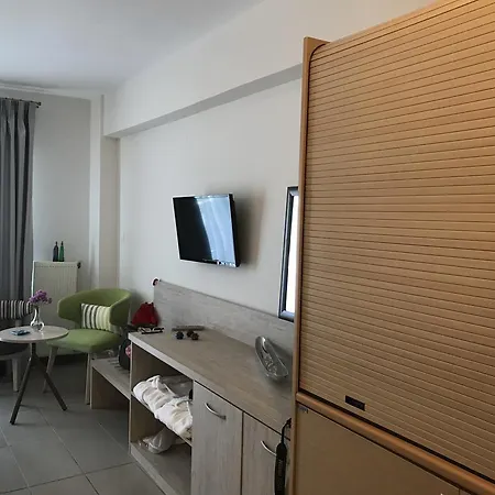 Lion Port Θεσσαλονίκη