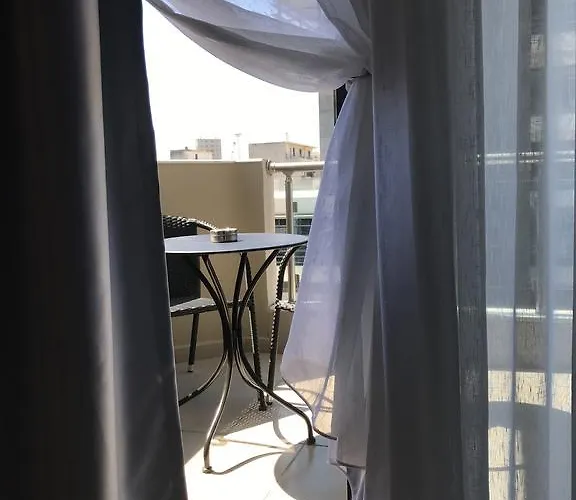 Lion Port Apartman *
